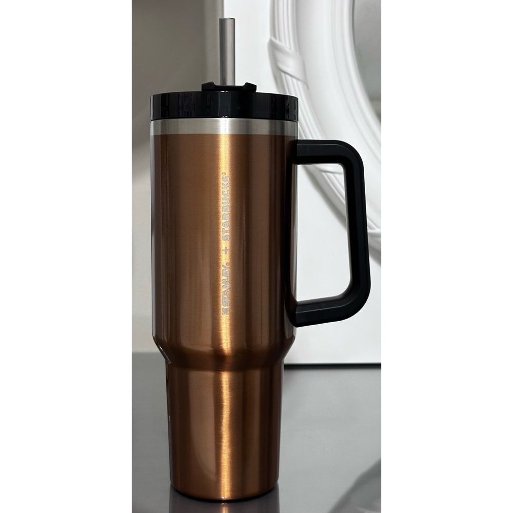 Stanley x Starbucks Thailand Exclusive 2023 Copper & Black 40oz Tumbler